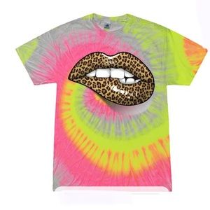 NWOT Tie Dye Cheetah Lip Tee Shirt